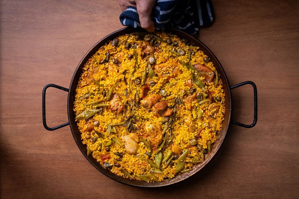 Spanish Seafood Paella Night